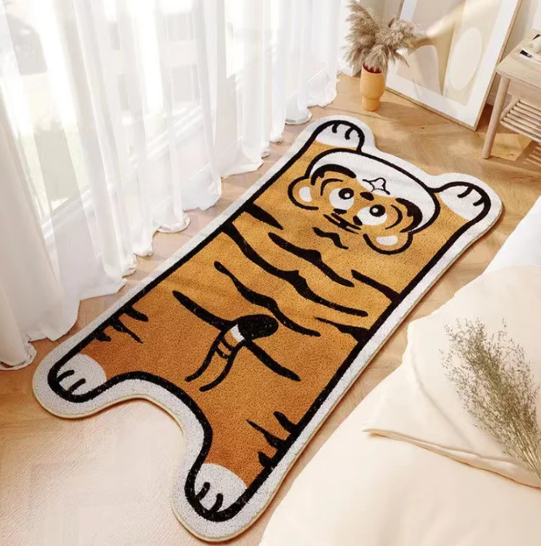 ACTIVITY AND PLAY MAT - ROUND OR LONG ANIMAL PATTERN