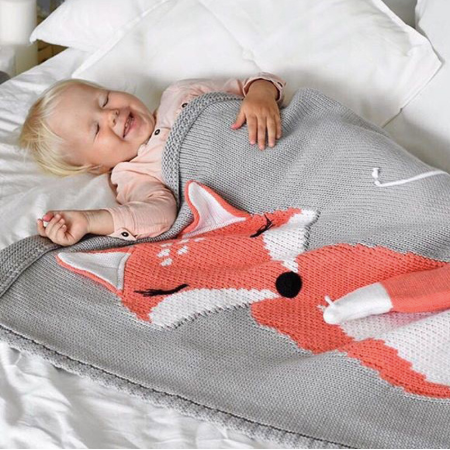 COTTON & BAMBOO KNITTED BLANKET/PLAID ANIMAL PATTERN
