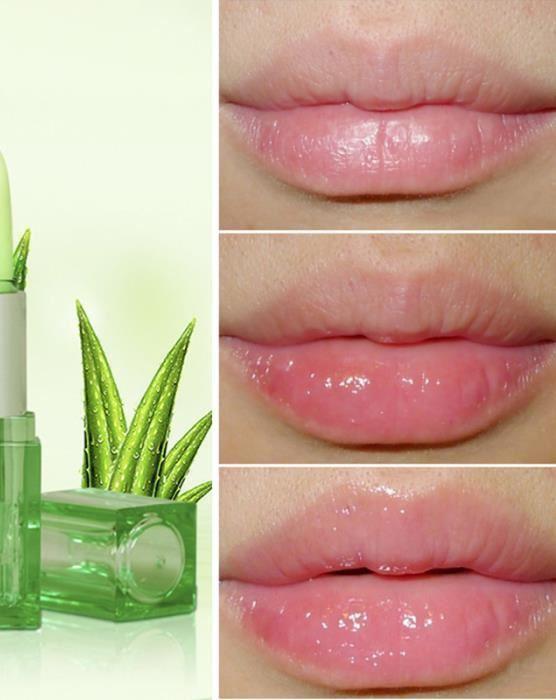 MOISTURIZING LIP BALM WITH ALOE VERA JELLY (99%)