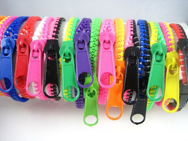 ANTI-STRESS ZIP BRACELET