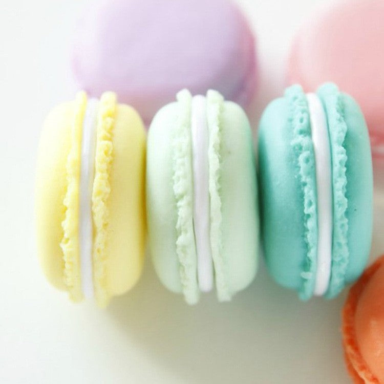 SMALL MACARON SHAPE STORAGE BOX