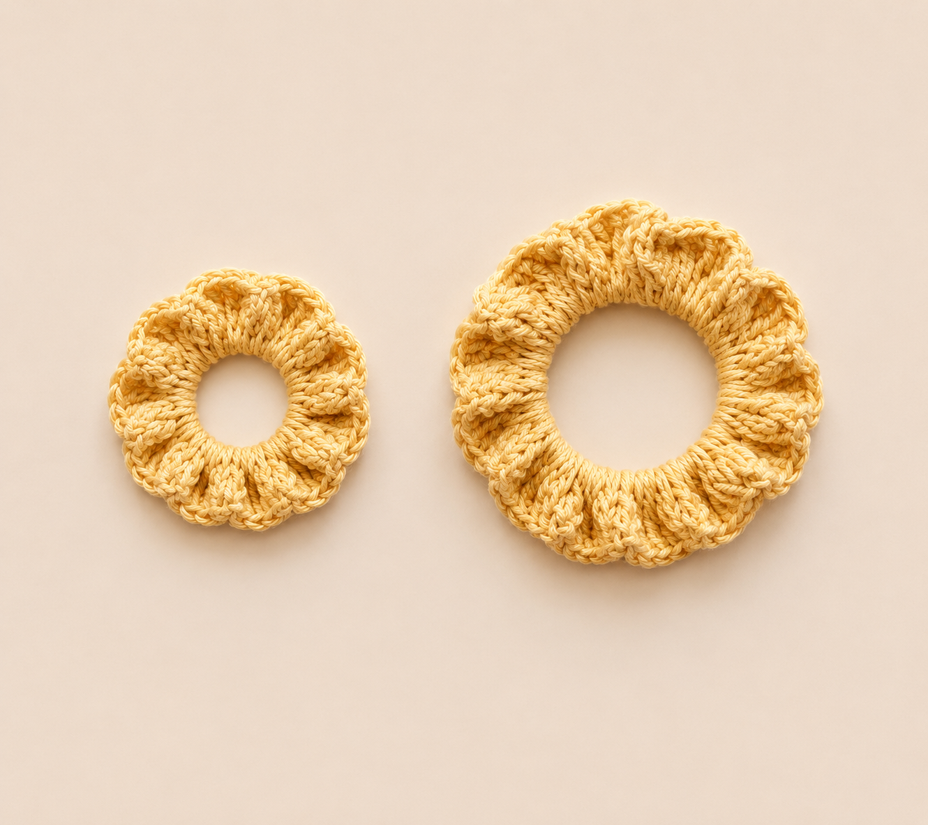 DUO CHOUCHOUS MAMAN/FILLE ASSORTI - FAIT MAIN CROCHET 100% COTON