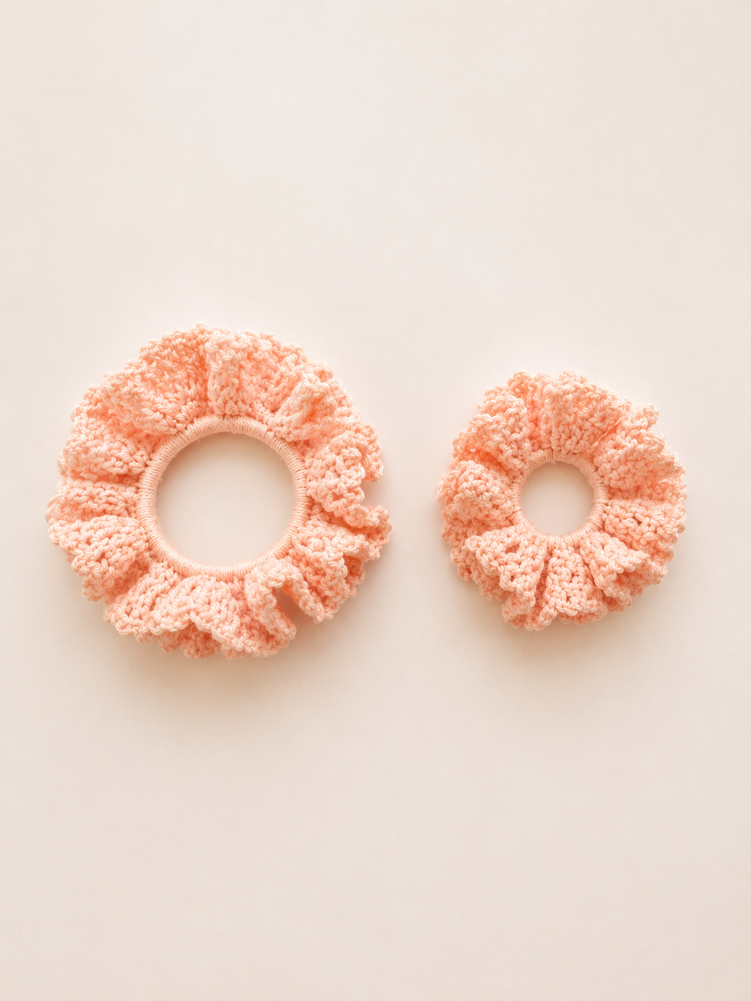 DUO CHOUCHOUS MAMAN/FILLE ASSORTI - FAIT MAIN CROCHET 100% COTON