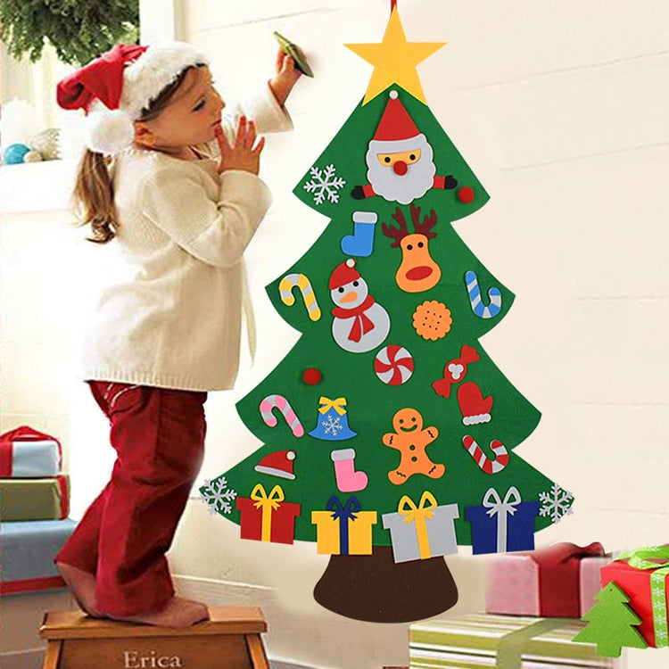 MONTESSORI CHILDREN’S FELT CHRISTMAS TREE 
